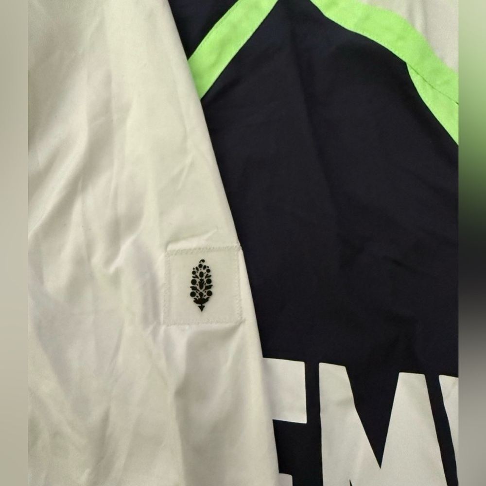 Free People Movement Cares Like the Wind Block Logo Combo Jacket Size S NEW - Picture 8 of 10